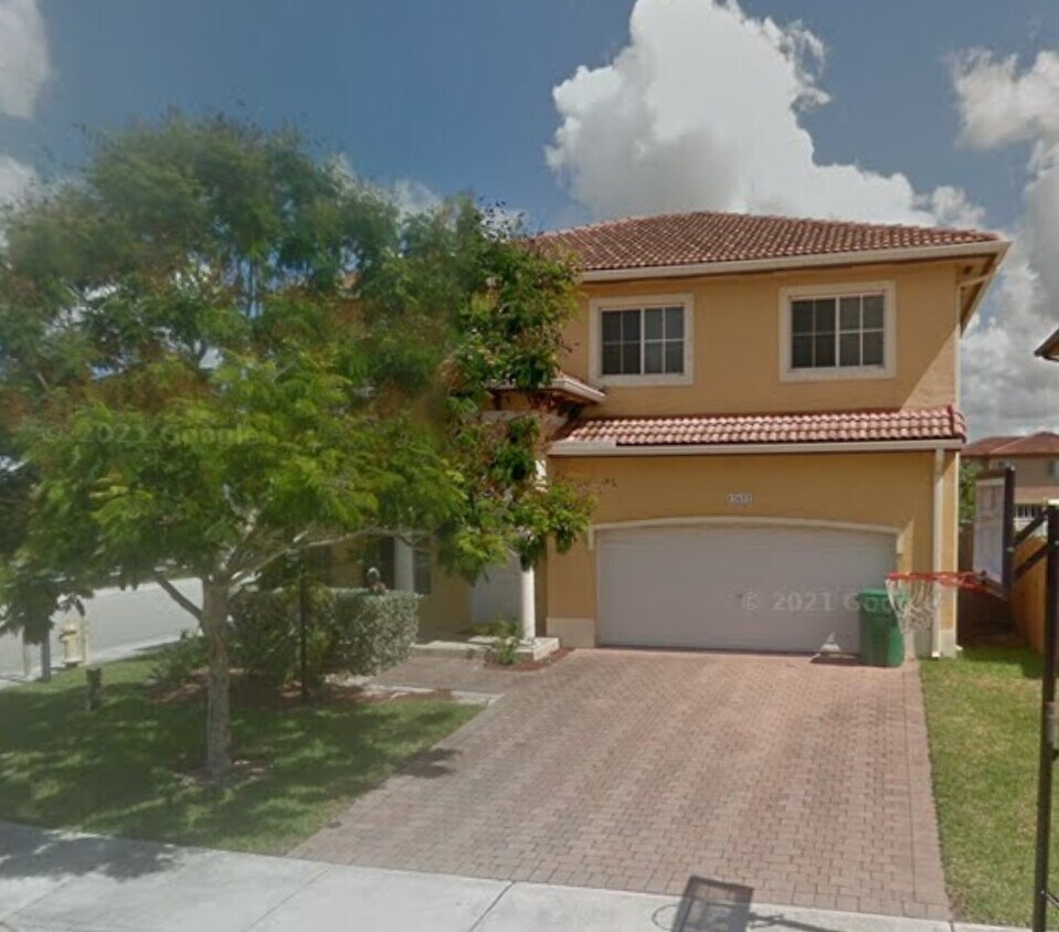 Primary Photo - 15677 SW 17th Terrace