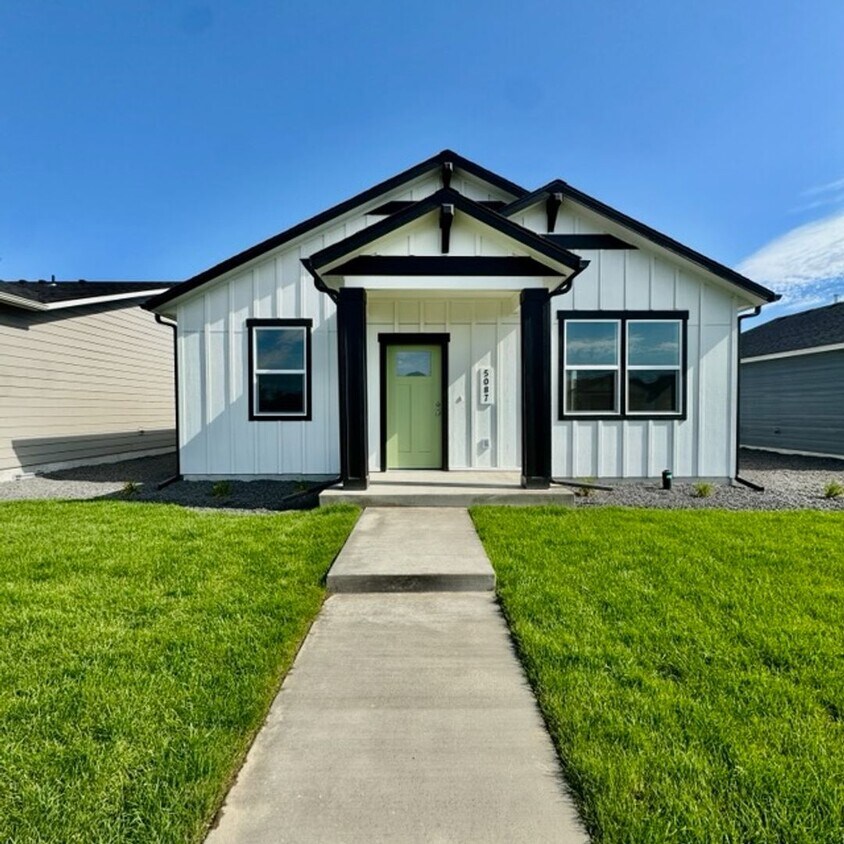 Foto principal - Beautiful Brand New Home!