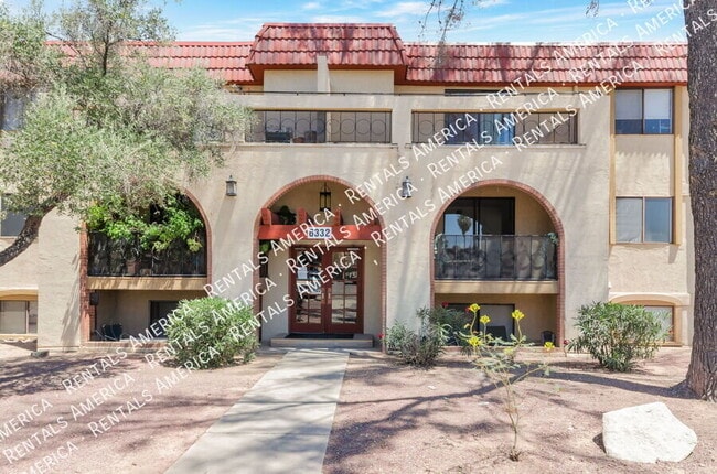 Building Photo - 6332 N Barcelona Ln