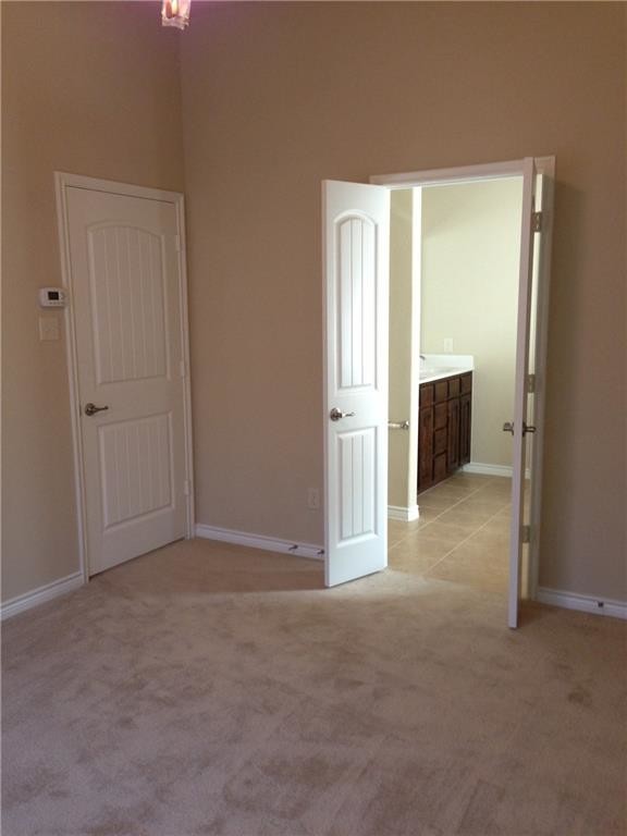 Foto del edificio - 2227 Colby Ln