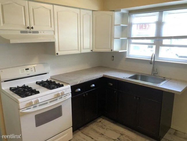 Foto del edificio - 1 br, 1 bath Apartment - 34 Keating St