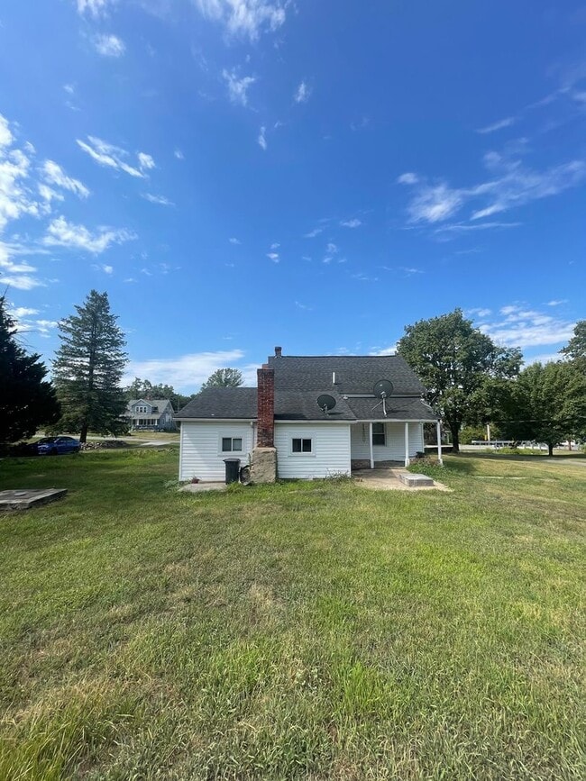 Building Photo - 21328 Mt Lena Rd