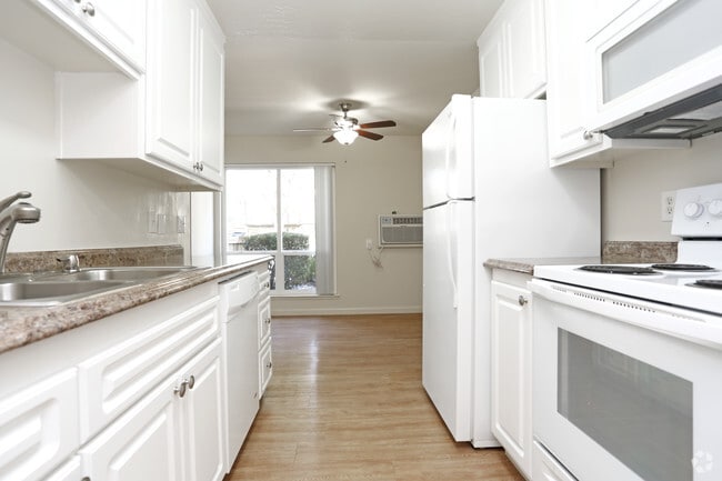 Interior Photo - Carriage House