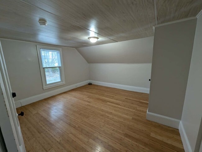 Building Photo - 258 Essex St