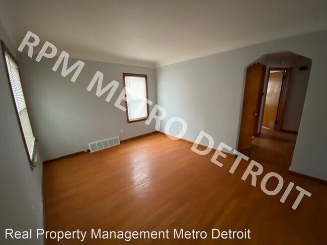 Building Photo - 3 br, 1 bath House - 7682 Piedmont