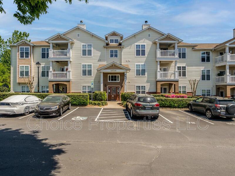 17217 Doe Valley Ct, Cornelius, NC 28031 Condo for Rent in Cornelius