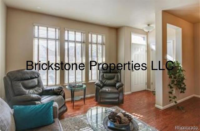 Foto del edificio - 8922 E Otero Pl