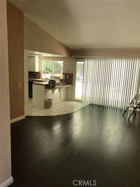 Foto del edificio - 23862 Country View Dr