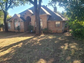 Building Photo - 5606 Eagle Rock Rd