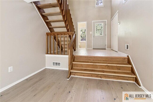 Foto del edificio - 10 Brookline Ct