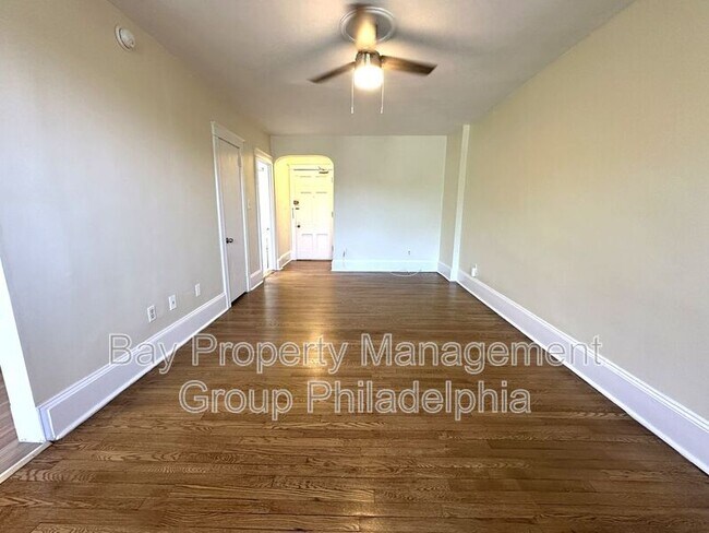 Foto del edificio - 2809 W Queen Ln