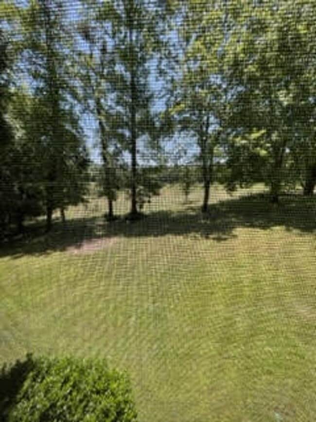 Building Photo - VILLA WITH MOUNTAIN VIEWS