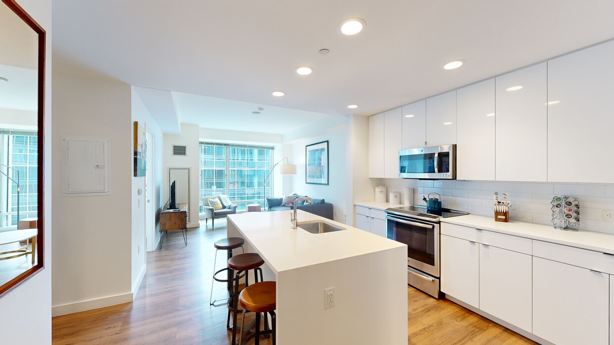 Photo - Van Ness Apartments
