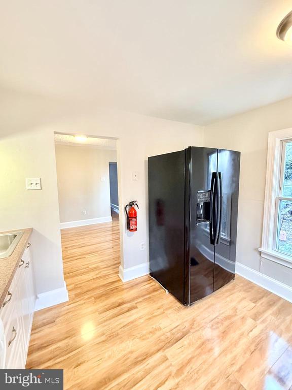 Building Photo - 666 Jefferson Ave