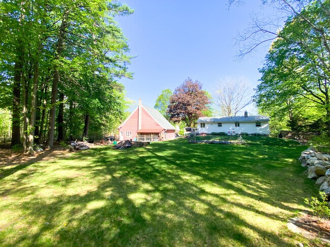 Building Photo - 187 Pillsbury Rd