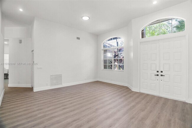 Foto del edificio - 2611 Oakbrook Ln