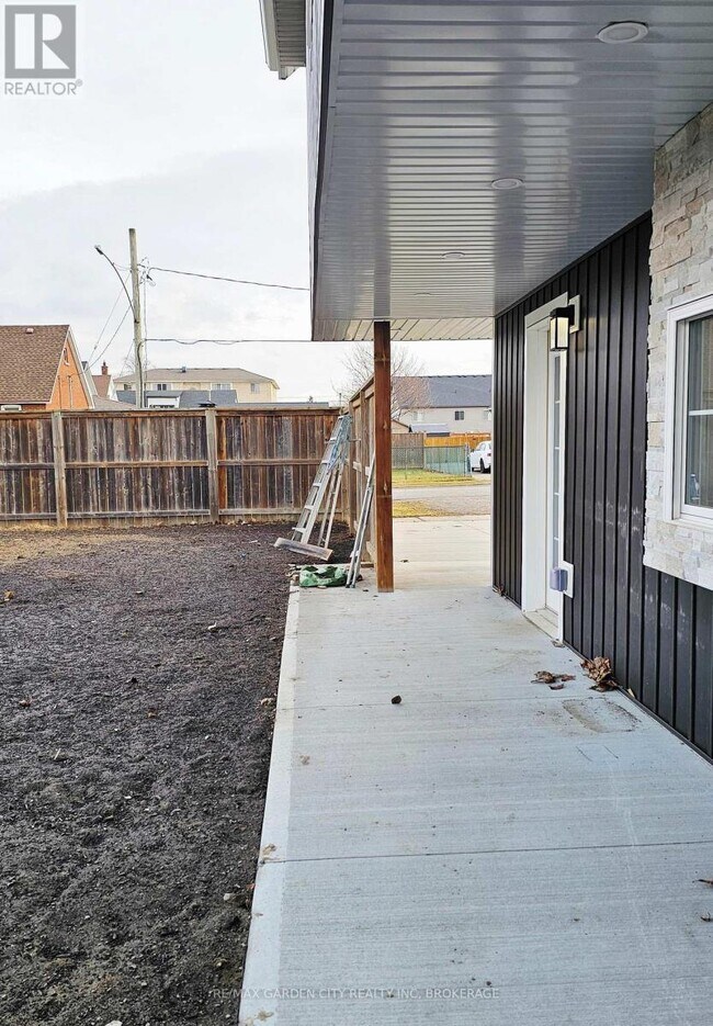 Photo du bâtiment - 5 Cunningham St