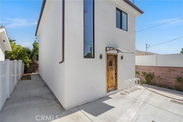 Building Photo - 7754 Ben Ave