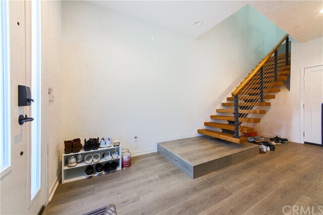 Foto del edificio - 430 W Central Ave