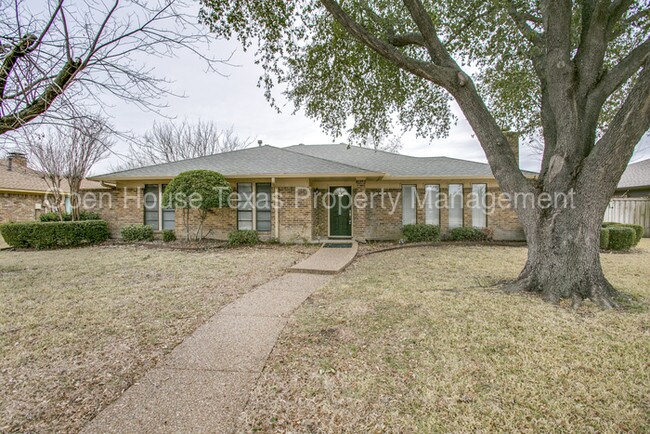 Foto del edificio - 3945 Los Robles Dr