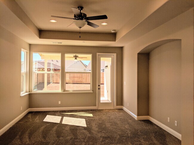 Building Photo - Great Neighborhood - Brand New