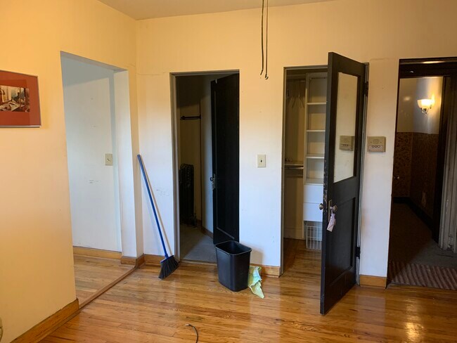 Foto del edificio - 3402 N Ashland Ave