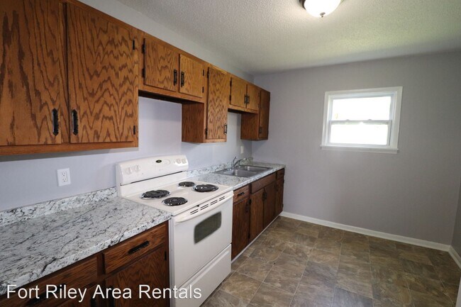 Foto del edificio - 2 br, 1 bath House - 1004 W 12th St
