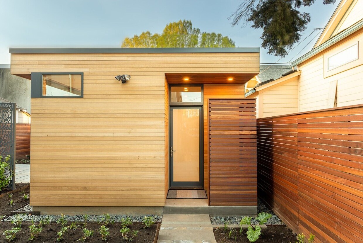 Foto principal - Modern, Standalone Studio in NE Portland R...
