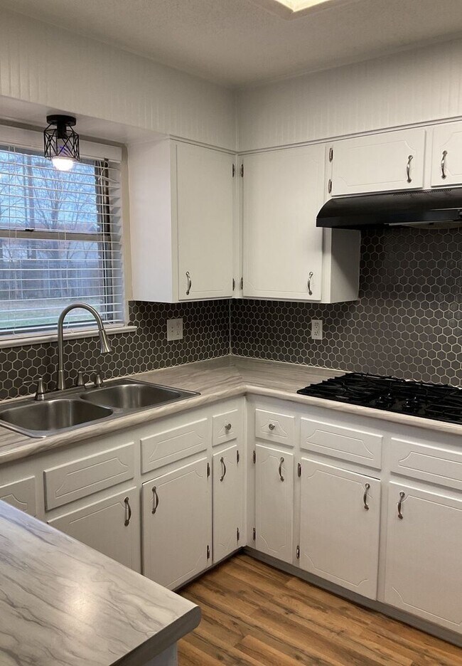 Foto del edificio - COMING SOON!