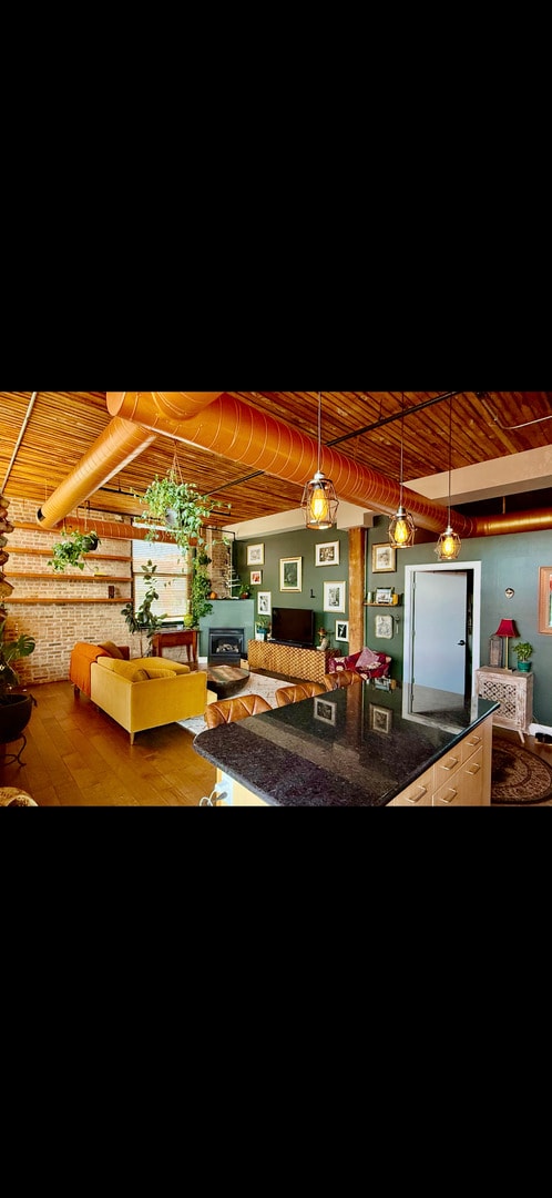 Foto del edificio - 3500 S Sangamon St