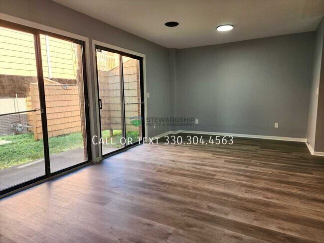 Foto del edificio - 695 Carroll St