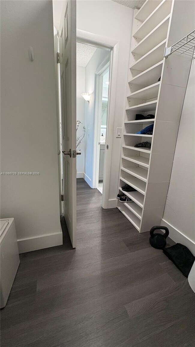 Foto del edificio - 299 NW 52nd Terrace