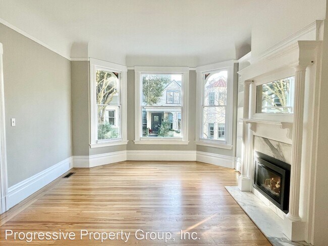 Foto del edificio - 2 br, 2 bath House - 68 Delmar Street