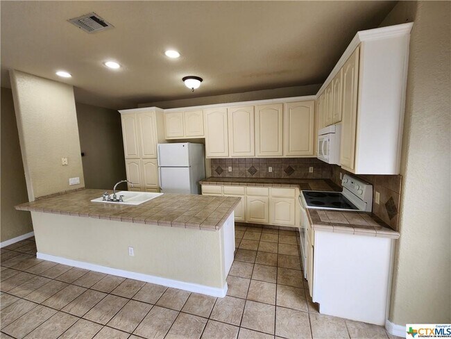 Foto del edificio - 3029 Green Mountain Dr