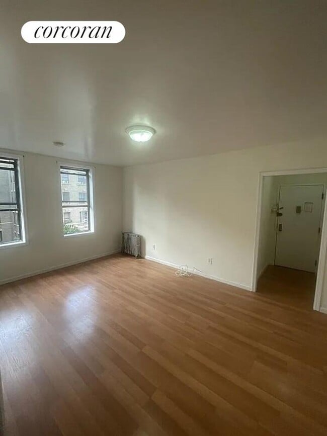 Foto del edificio - 235 Wadsworth Ave