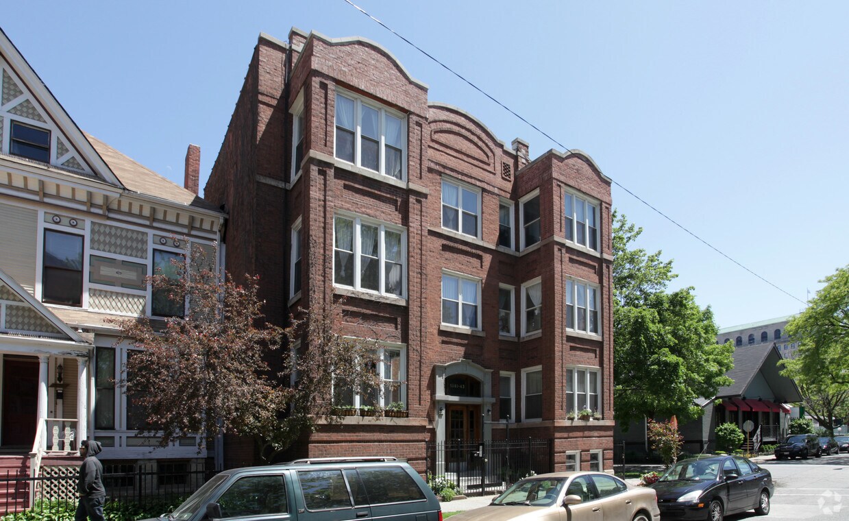 Building Photo - 5141-5143 S Harper Ave