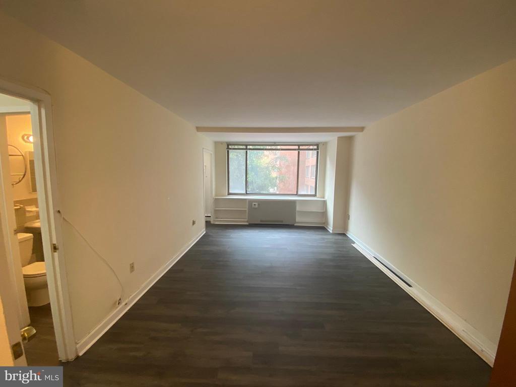Foto principal - 1111 Arlington Blvd