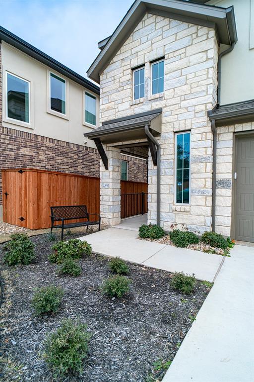 Building Photo - 2525 Dabster Dr