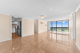 Building Photo - 2400 Presidential Way