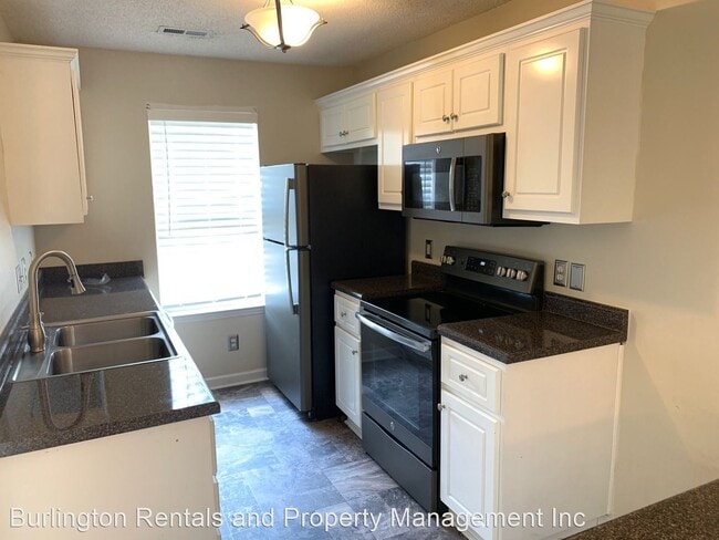 Building Photo - 2 br, 2 bath House - 2429-A Moran St