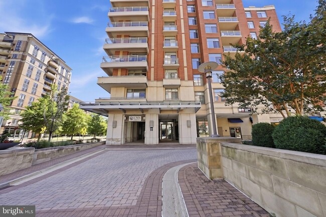 Foto del edificio - 3650 S Glebe Rd