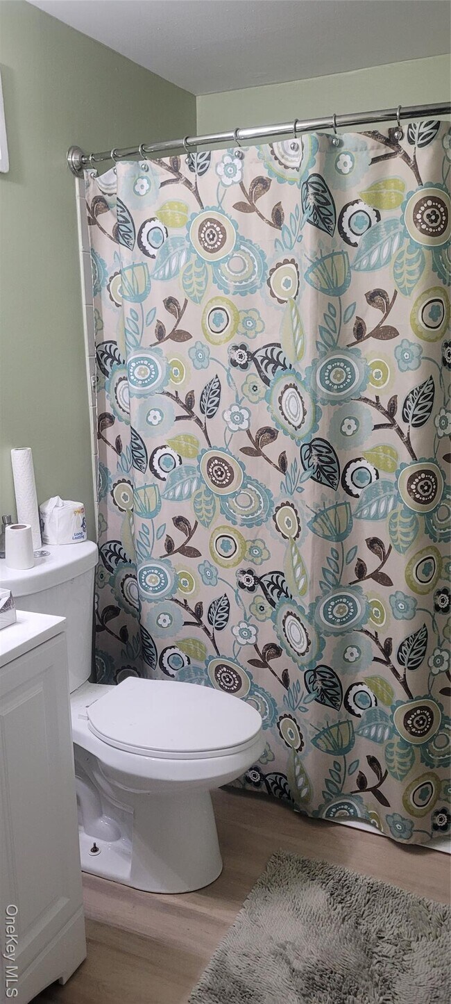 Foto del edificio - 2 Williamsburg Ct