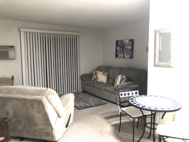 Photo - 11 St James Pl Apartment