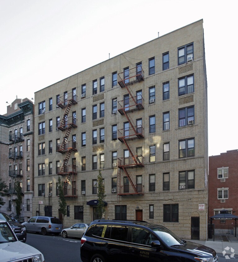Foto del edificio - 1250 Franklin Ave