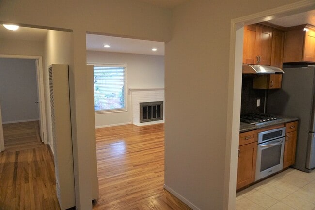 Foto del edificio - Well Maintained Single-Family Home in Saratoga!