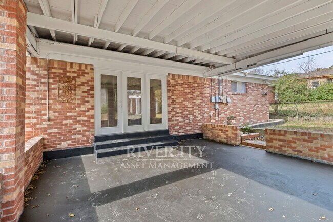 Foto del edificio - 3464 Millard Rd