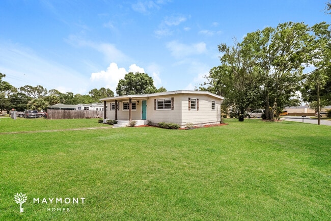 Building Photo - 1228 Vista Pl