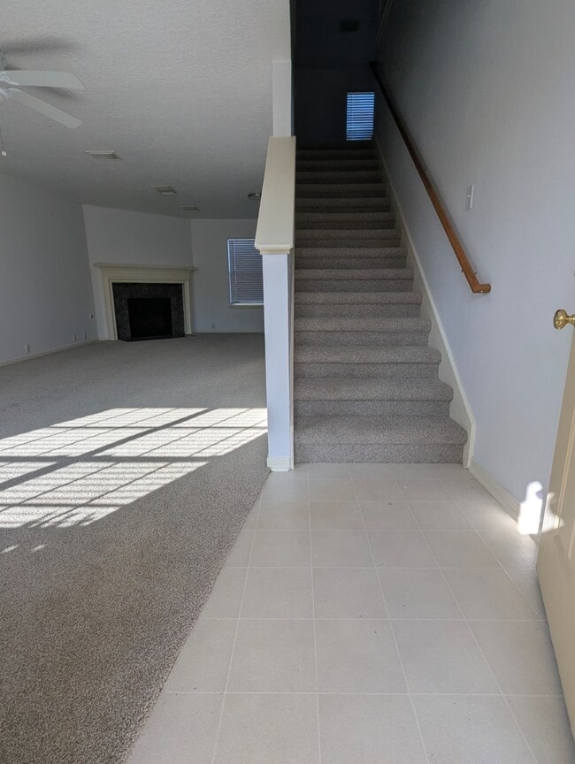 Building Photo - 13422 Sarento Village