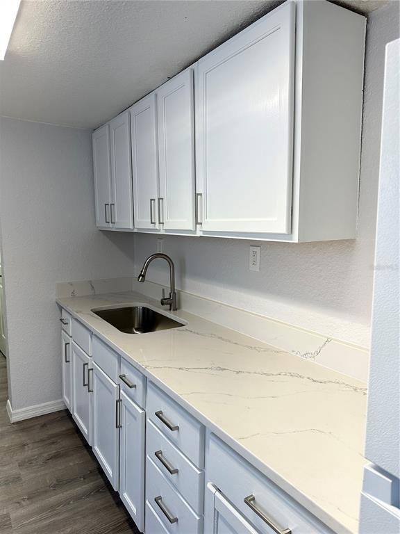 Foto del edificio - 4214 E Palifox St