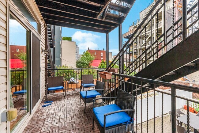 Foto del edificio - 512 Jefferson St